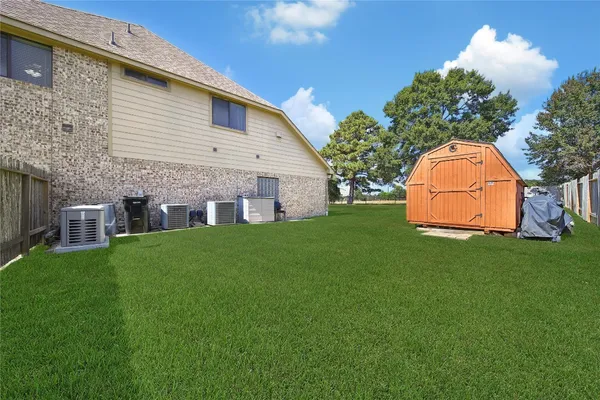 $850,000 | 25003 Waterstone Estates Circle East, Tomball, TX 77375