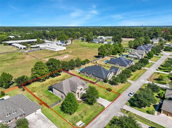 $850,000 | 25003 Waterstone Estates Circle East, Tomball, TX 77375