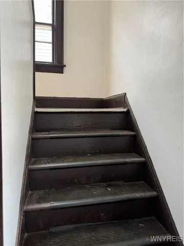 $149,000 | 39 Kimmel Avenue, Buffalo, NY 14220