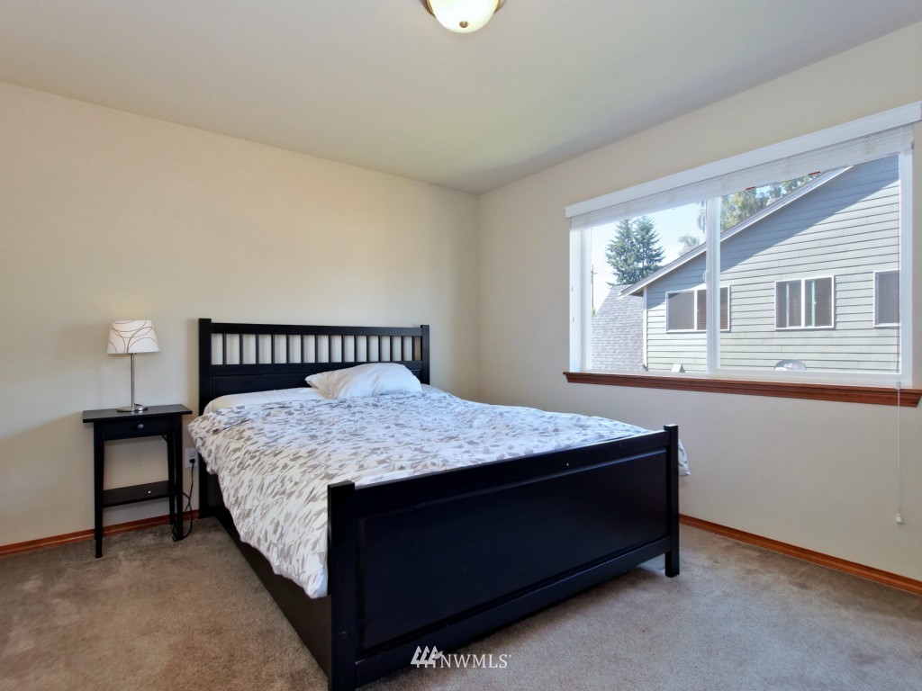 11658 Southeast 189th Place Renton, WA 98058 - Photo 16 of 21 Gallery Image 16