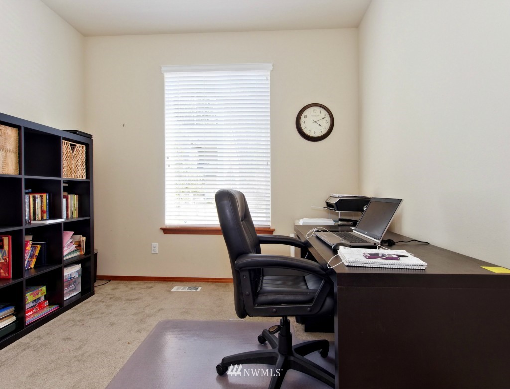 11658 Southeast 189th Place Renton, WA 98058 - Photo 8 of 21 Gallery Image 8