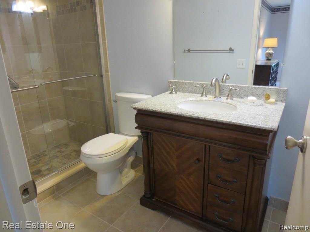 1522 Hidden Valley Lane Rochester, MI 48306 - Photo 18 of 23 IMG_6486.jpg