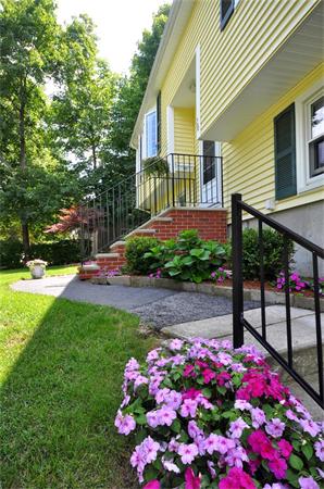 26 Cypress Road Arlington, MA 02474 - Photo 4 of 30 Gallery Image 4