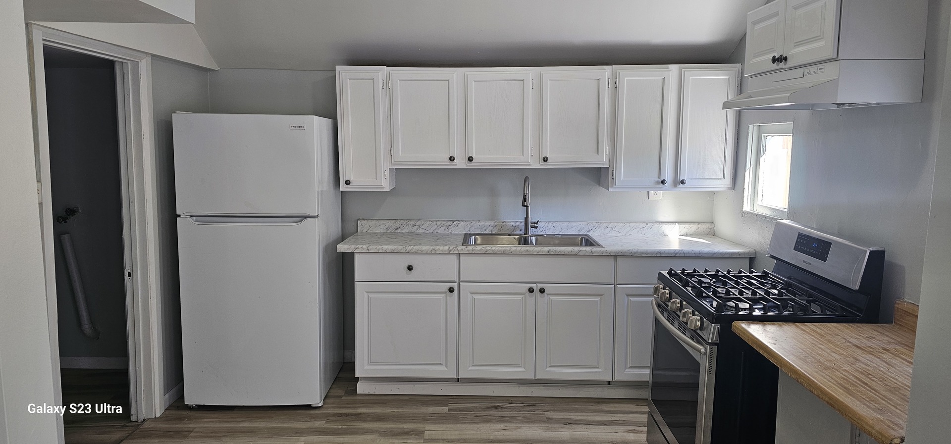 616 Morton Avenue Aurora, IL 60506 - Photo 4 of 10