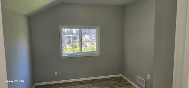 $194,900 | 616 Morton Avenue, Aurora, IL 60506