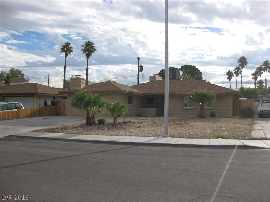 3613 Riviera Avenue Las Vegas, NV 89107 - Photo 2 of 19