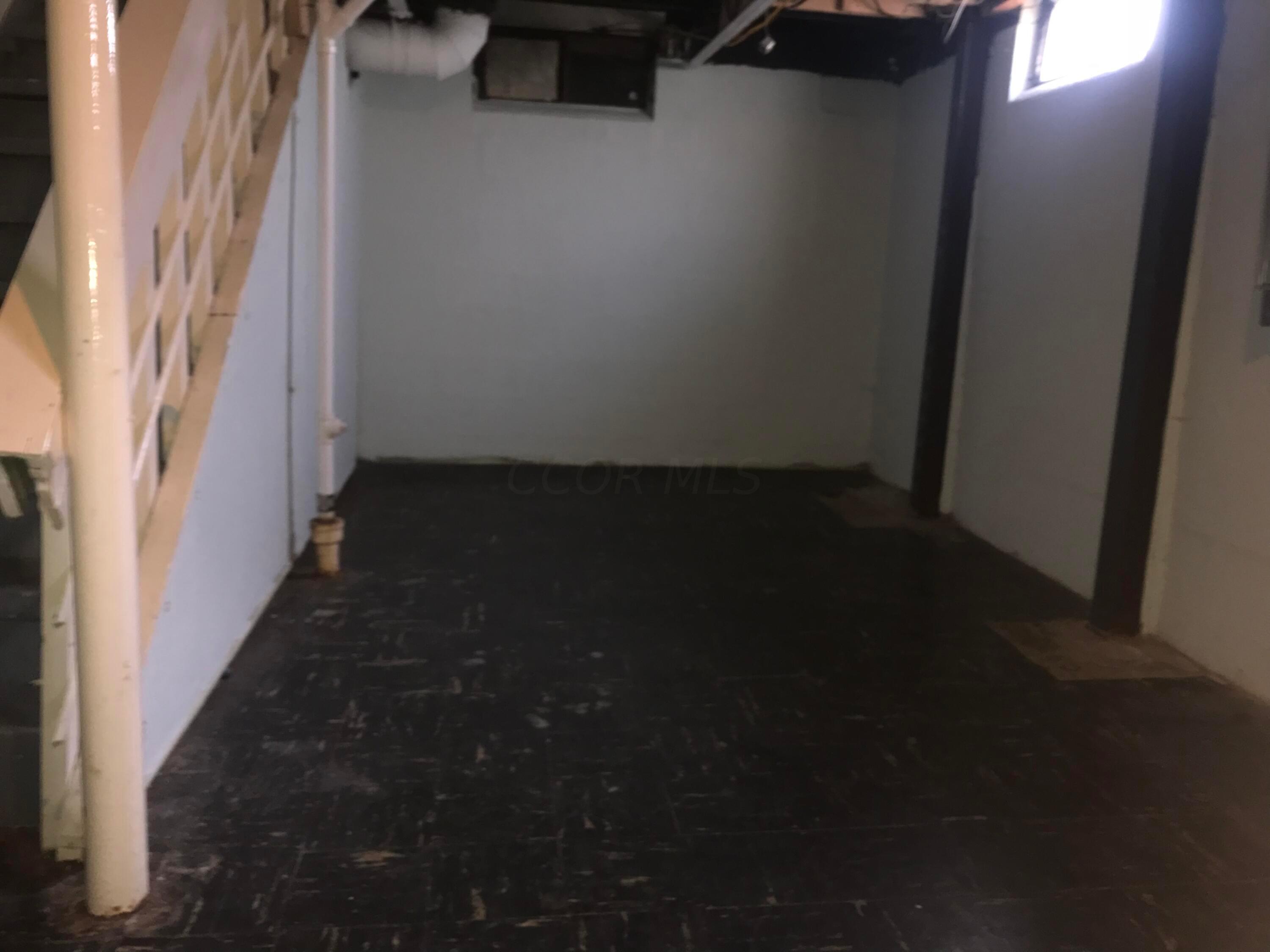 468 Derrer Road Columbus, OH 43204 - Photo 21 of 22 Photo Apr 11, 11 23 16 AM
