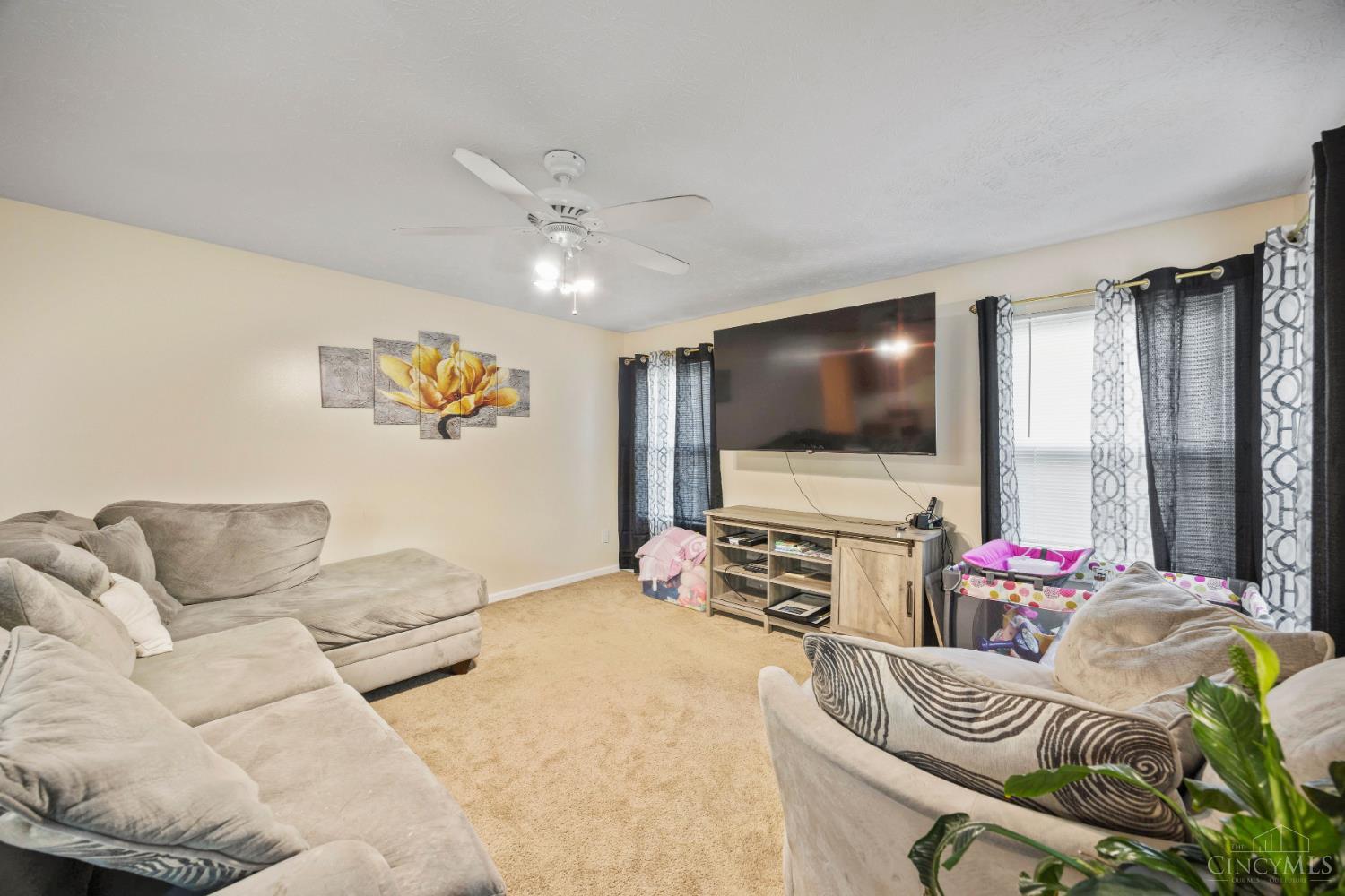 3007 Struble Road Cincinnati, OH 45251 - Photo 16 of 33 Gallery Image 16