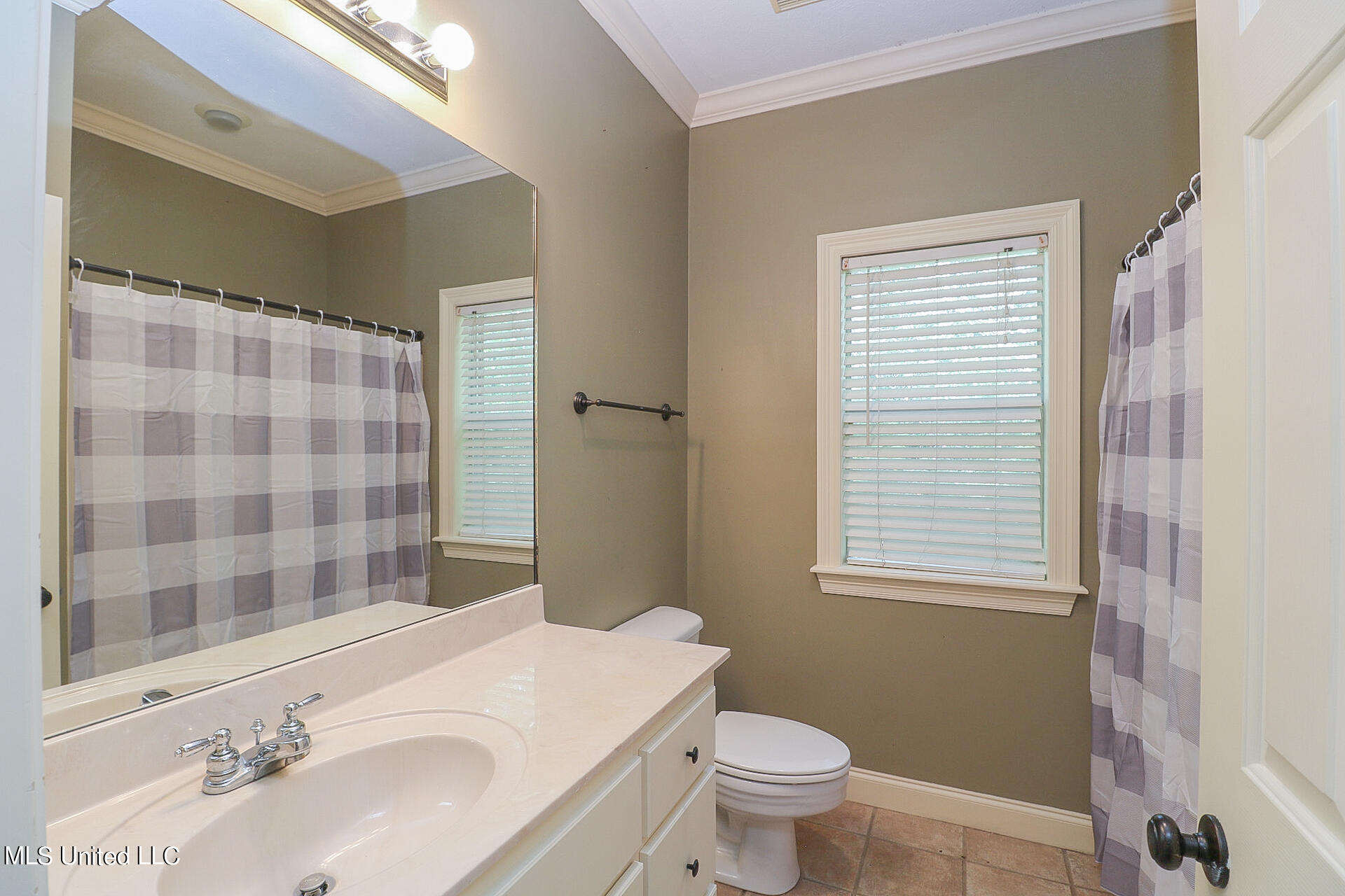 1010 Ridgeside Drive Brandon, MS 39042 - Photo 17 of 25 1010 Ridgeside Dr 30