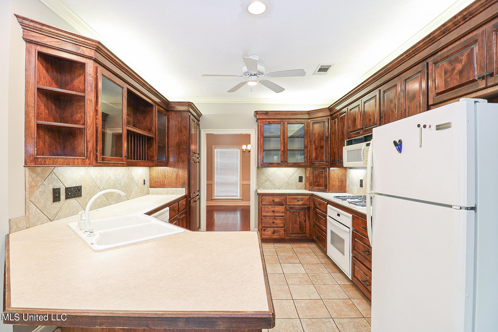 1010 Ridgeside Dr 10