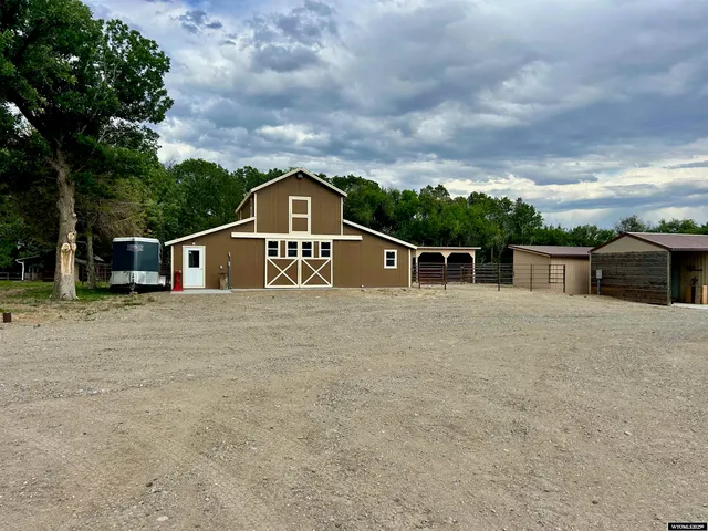 $2,475,000 | 1002 Lane 11 1/2, Powell, WY 82435