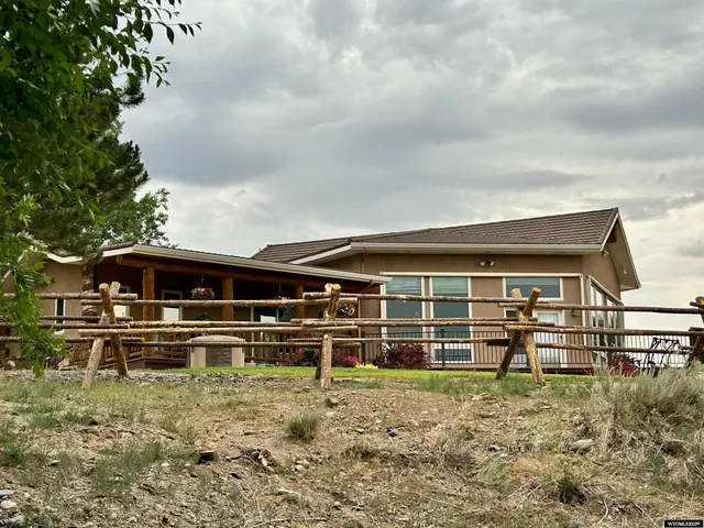 $2,475,000 | 1002 Lane 11 1/2, Powell, WY 82435