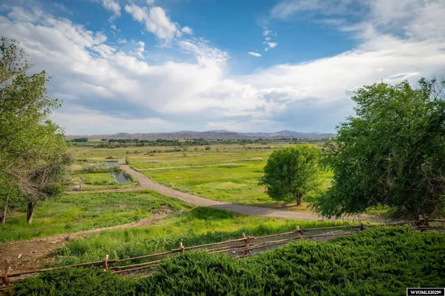$2,475,000 | 1002 Lane 11 1/2, Powell, WY 82435