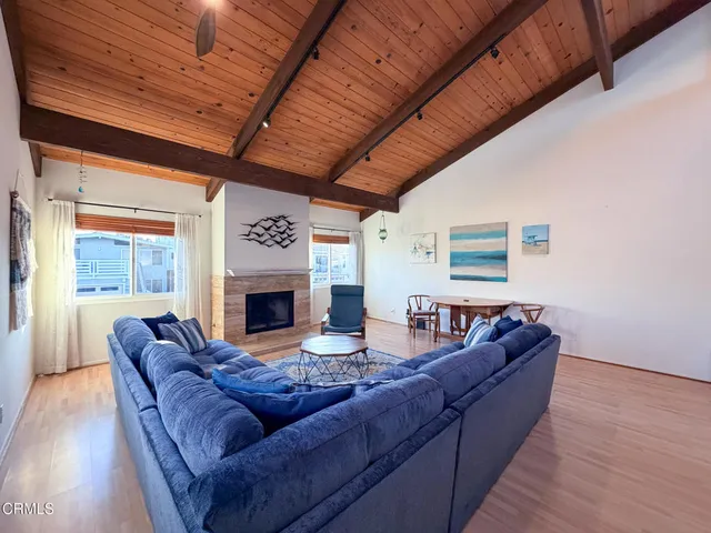 $2,950 | 361 Rossmore Drive, Oxnard, CA 93035