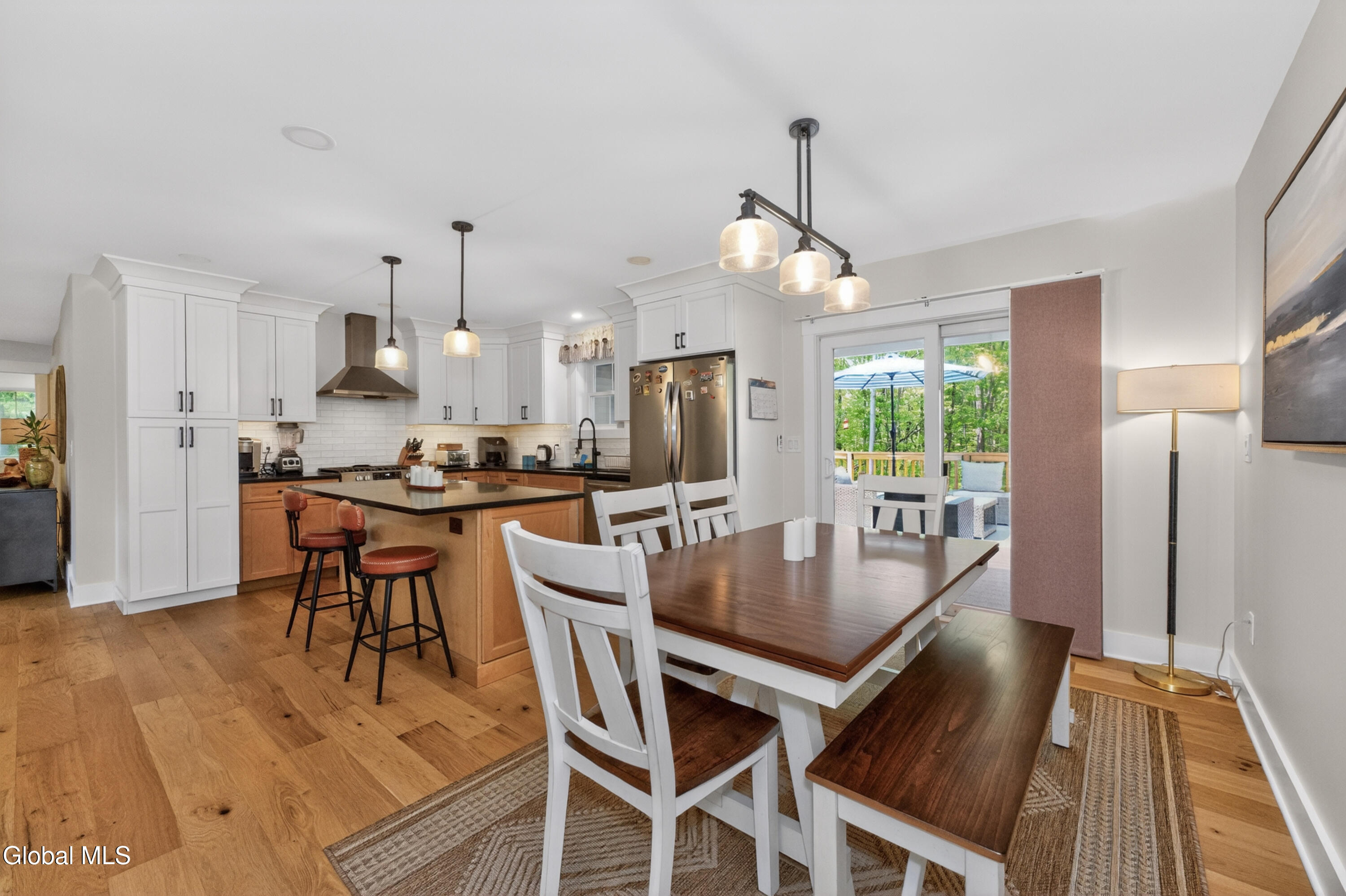 70 Smith Road Halfmoon, NY 12118 - Photo 8 of 61 1 Greatroom 11