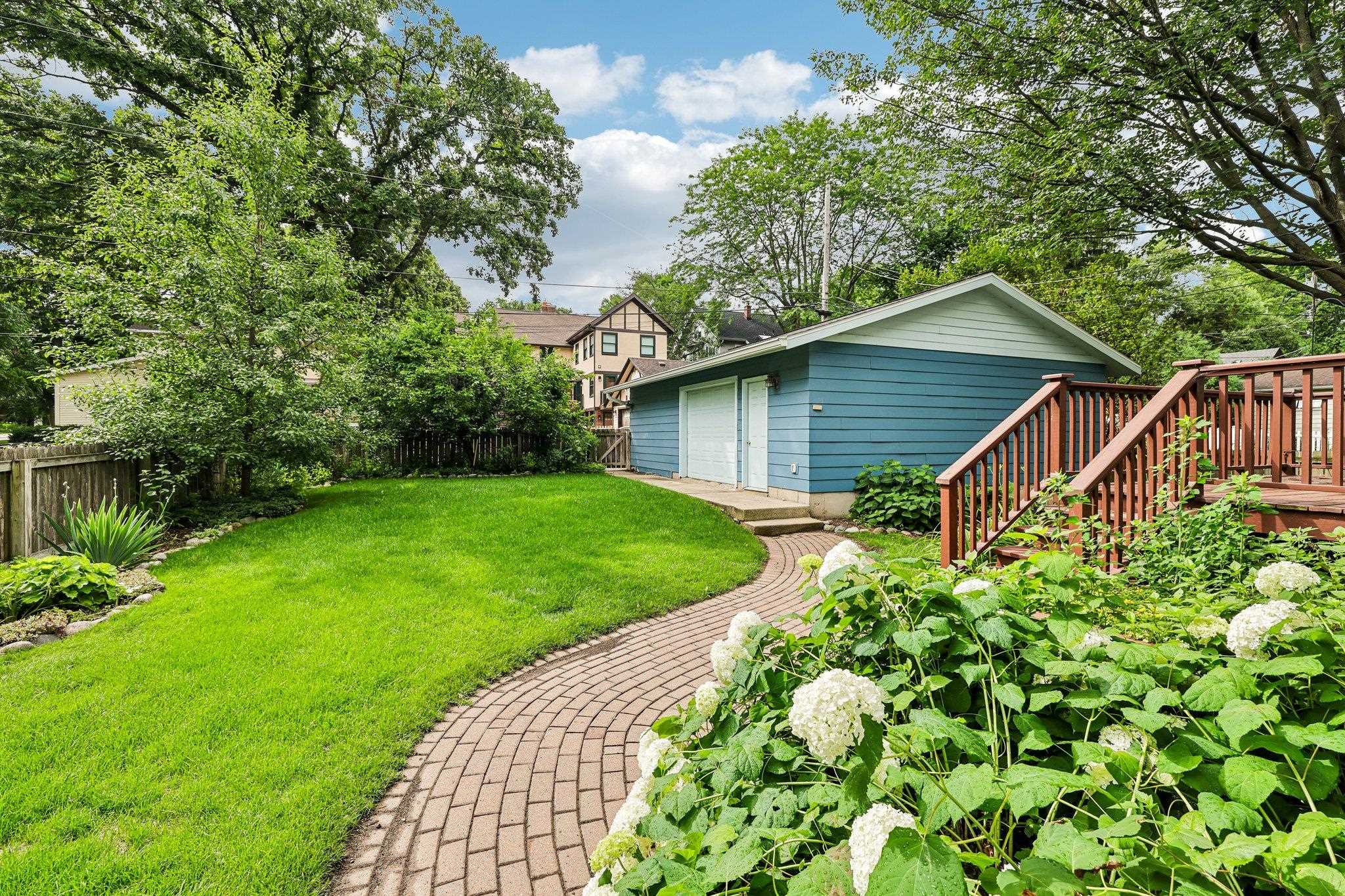 2105 Madison Street Madison, WI 53711 - Photo 4 of 53