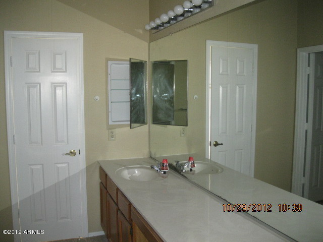 4166 East Agave Road Phoenix, AZ 85044 - Photo 17 of 35 IMG_7462