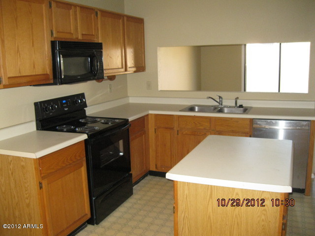 4166 East Agave Road Phoenix, AZ 85044 - Photo 8 of 35 IMG_7416