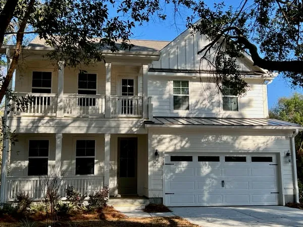 $1,395,000 | 710 Spark Street, Mount Pleasant, SC 29464