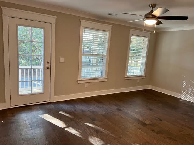 710 Spark Street Mount Pleasant, SC 29464 - Photo 23 of 33 710 Spark-24