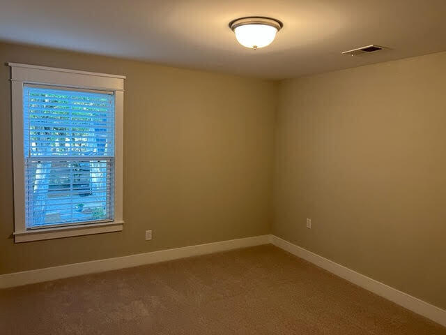 710 Spark Street Mount Pleasant, SC 29464 - Photo 29 of 33 710 Spark-31