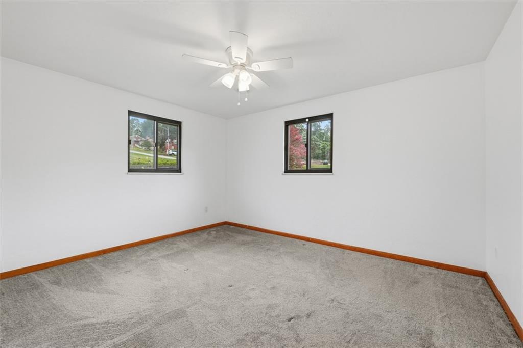 4930 Gardenville Road Pittsburgh, PA 15236 - Photo 28 of 47