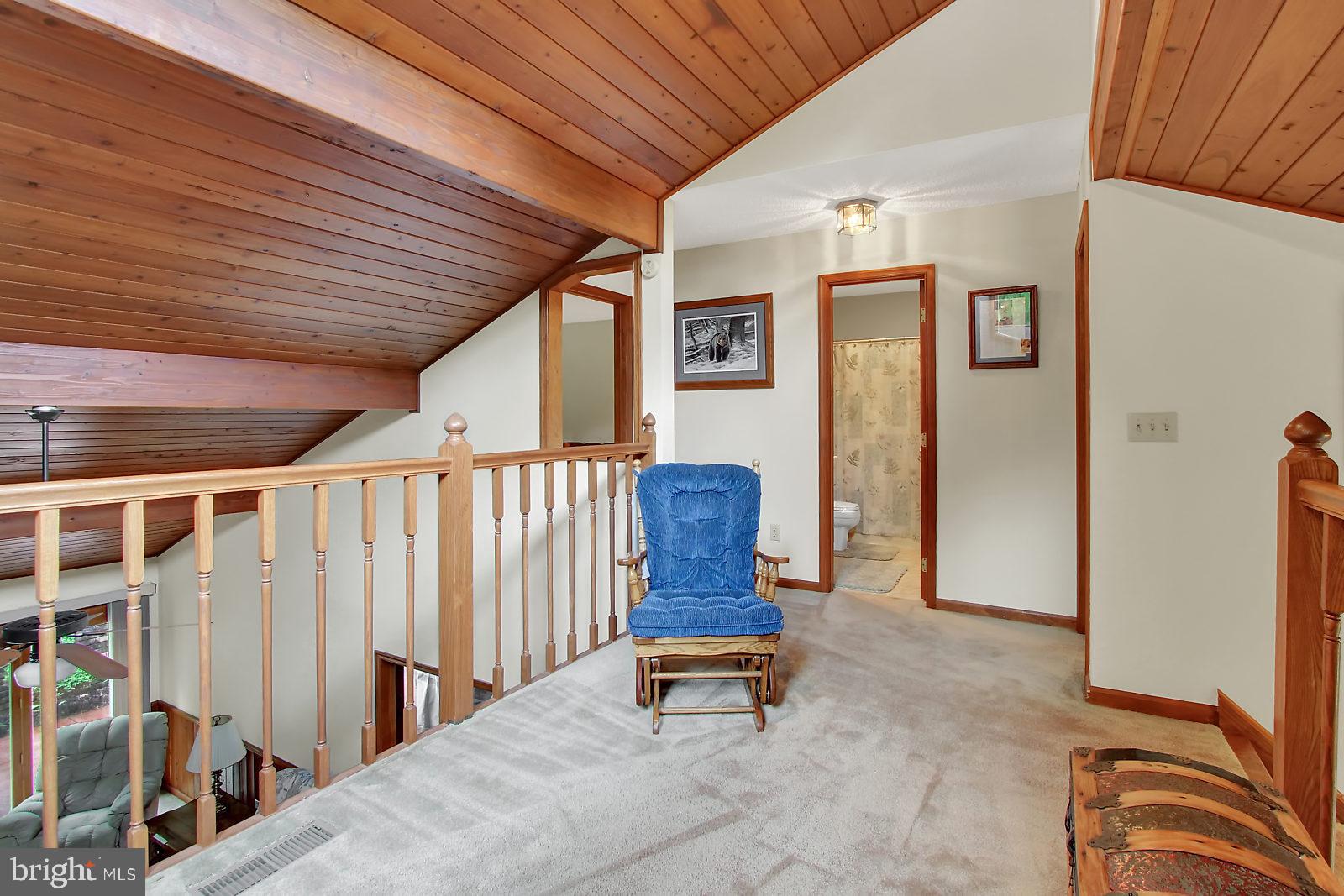 1817 Roberts Valley Road Harrisburg, PA 17110 - Photo 21 of 35 Loft