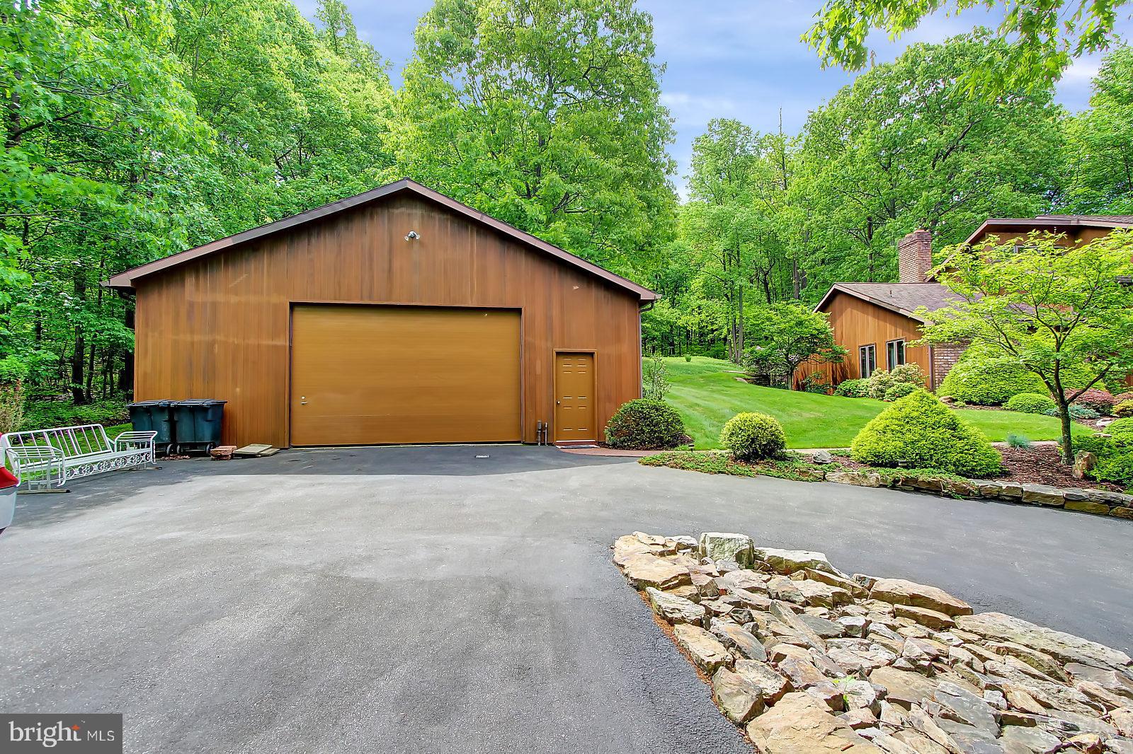 1817 Roberts Valley Road Harrisburg, PA 17110 - Photo 34 of 35 Spacious Detached Garage