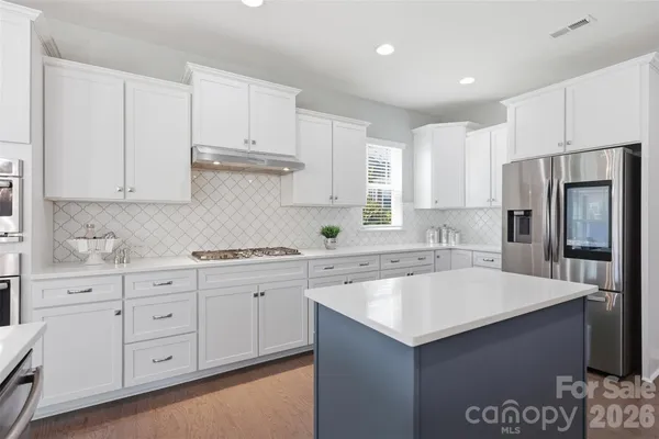 $989,990 | 964 Bellegray Lane Northwest, Concord, NC 28027