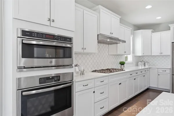 $989,990 | 964 Bellegray Lane Northwest, Concord, NC 28027