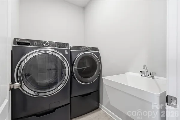 $989,990 | 964 Bellegray Lane Northwest, Concord, NC 28027