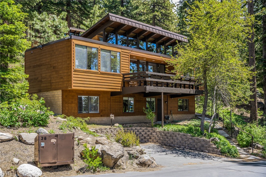 725 Fairview Boulevard, Unit 27, Incline Village, NV 89451 Compass