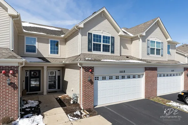 $325,000 | 1115 Goldfinch Avenue, Yorkville, IL 60560