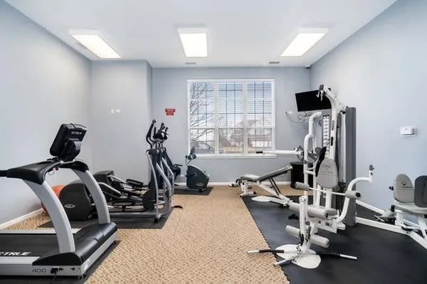 $319,000 | 1115 Goldfinch Avenue, Yorkville, IL 60560