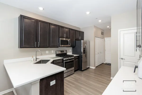 $325,000 | 1115 Goldfinch Avenue, Yorkville, IL 60560