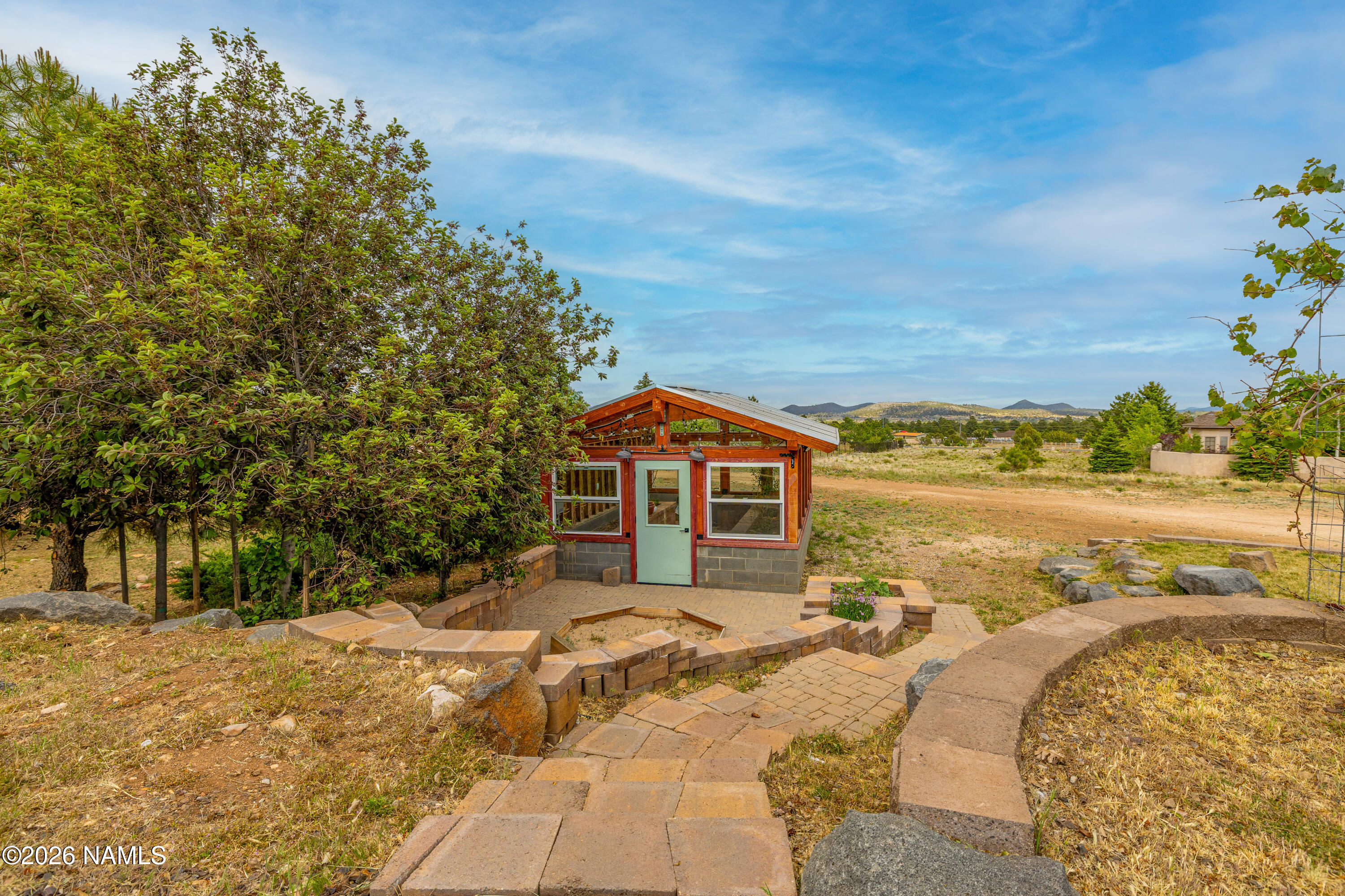 8205 North Reata Road Flagstaff, AZ 86004 - Photo 31 of 45 Greenhouse!