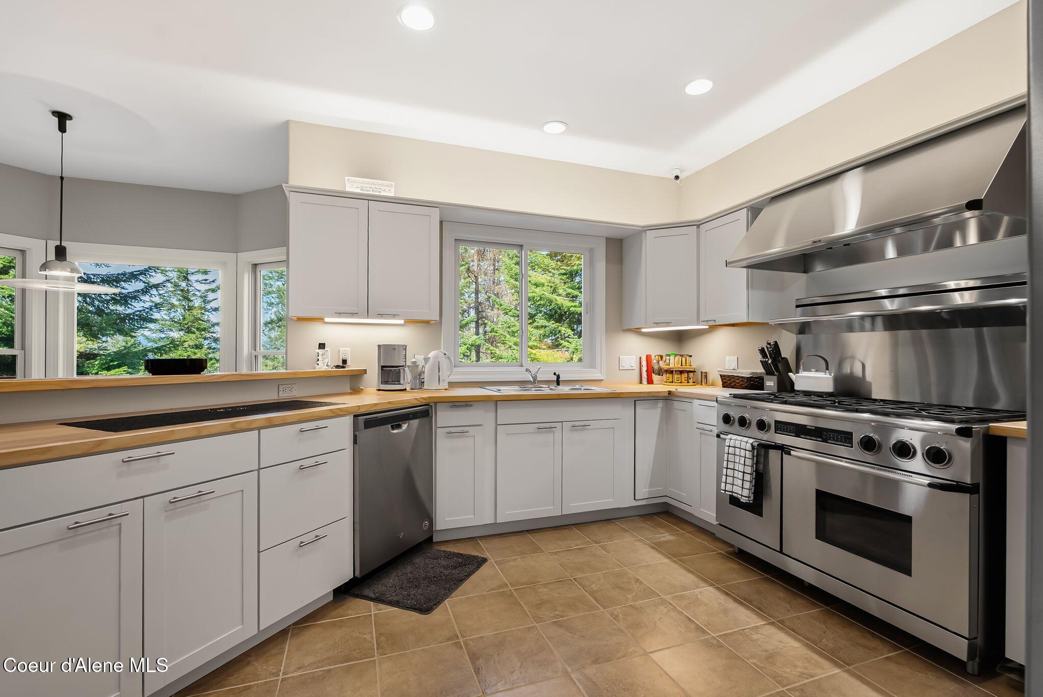 516 Kiebert Loop Hope, ID 83836 - Photo 17 of 73 19_DSC00885