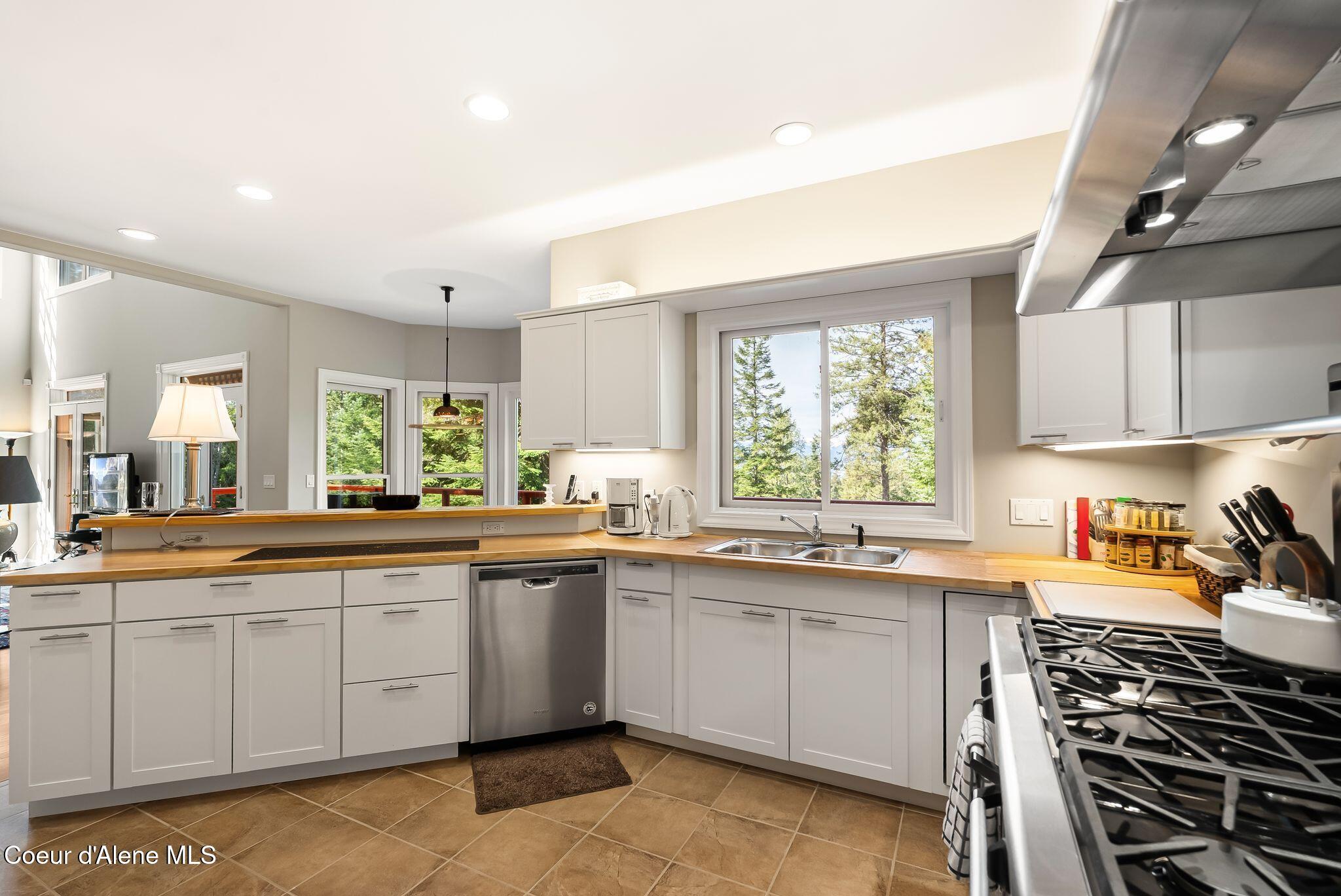 516 Kiebert Loop Hope, ID 83836 - Photo 19 of 73 21_DSC00955