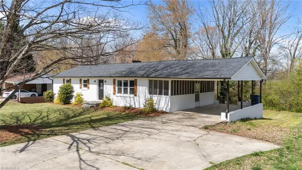 $286,900 | 735 Hallmark Drive, Rural Hall, NC 27045