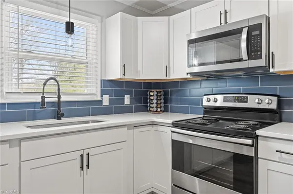 $286,900 | 735 Hallmark Drive, Rural Hall, NC 27045