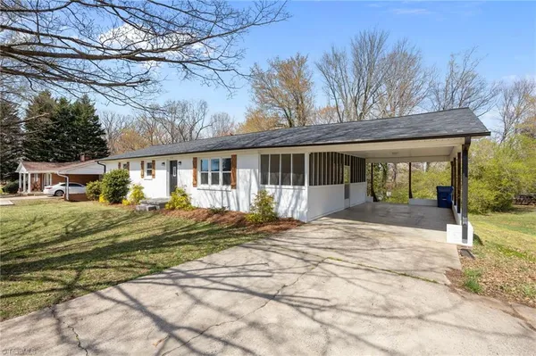 $286,900 | 735 Hallmark Drive, Rural Hall, NC 27045