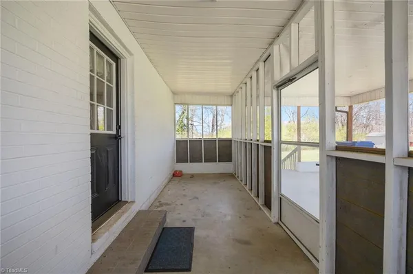 $286,900 | 735 Hallmark Drive, Rural Hall, NC 27045