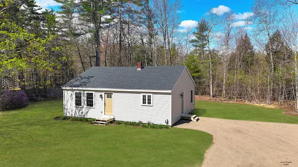 $425,000 | 469 High Street, North Berwick, ME 03906