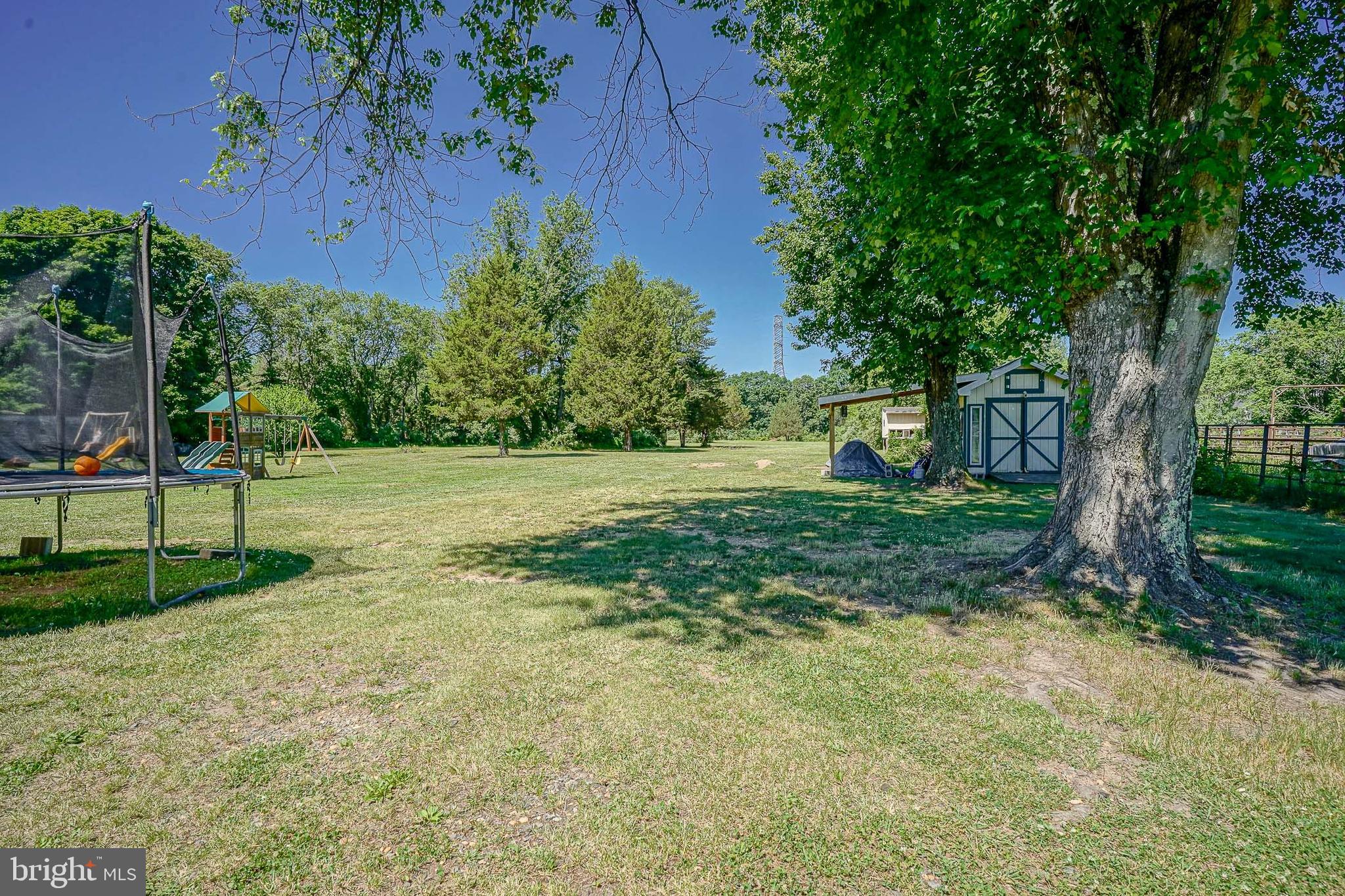 377 North Tuckahoe Road Williamstown, NJ 08094 - Photo 31 of 40