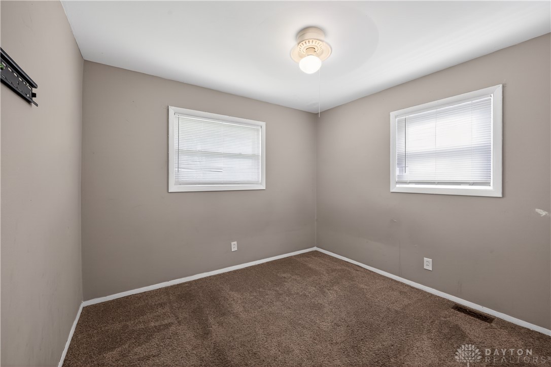 301 Applegate Road Englewood, OH 45322 - Photo 17 of 30