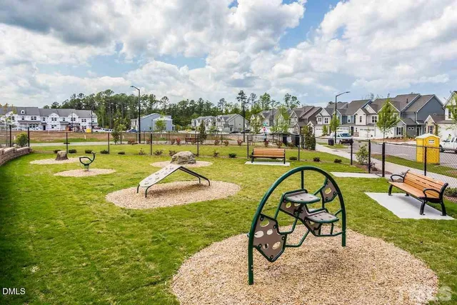 $1,995 | 7 Rambler Lane, Morrisville, NC 27560