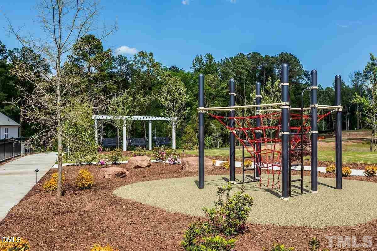 7 Rambler Lane Morrisville, NC 27560 - Photo 15 of 16 PHOTO-2025-12-24-18-14-08 (2)