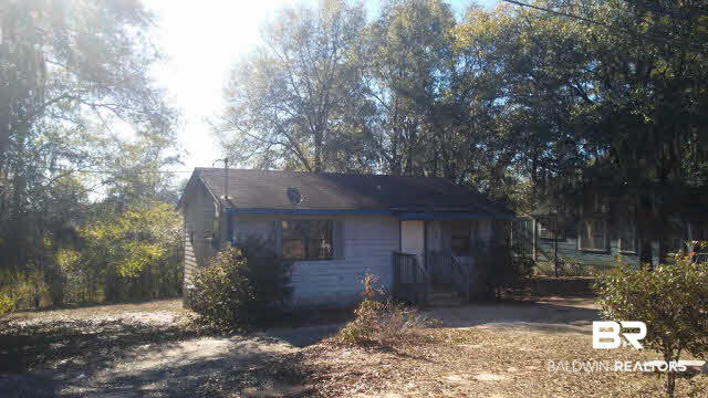 219 Cunningham Street Greenville, AL 36037 - Photo 1 of 6