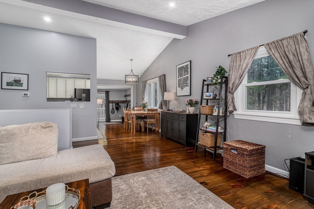 65 West Monomonac Road Winchendon, MA 01475 - Photo 13 of 35 Gallery Image 13