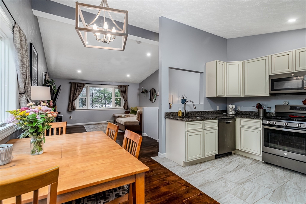 65 West Monomonac Road Winchendon, MA 01475 - Photo 3 of 35 Gallery Image 3